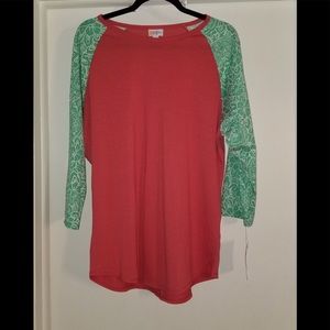 Lularoe “Randy” 3/4 length t-shirt